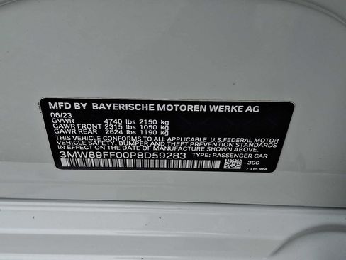 Used 2023 BMW 330i xDrive Sedan w/ Driving Assistance Package AWD/4WD image 25
