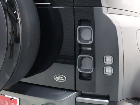 Used 2023 Land Rover Defender 90 V8 image 73
