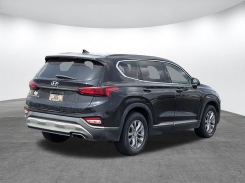Used 2019 Hyundai Santa Fe SEL FWD image 4