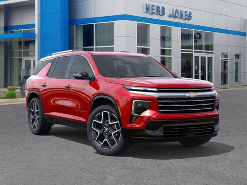 New 2026 Chevrolet Traverse High Country w/ LPO, Floor Liner Package image 7