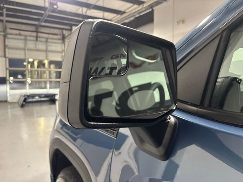 New 2026 GMC Sierra 1500 Elevation image 9