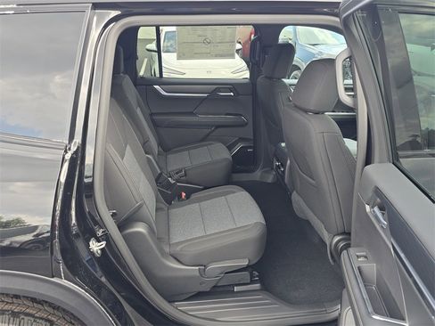 New 2026 GMC Acadia Elevation w/ Black Edition image 31