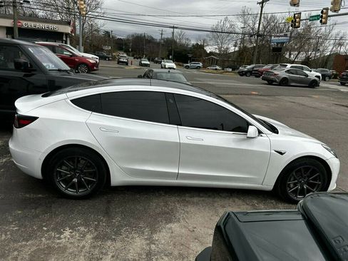 Used 2020 Tesla Model 3 image 6