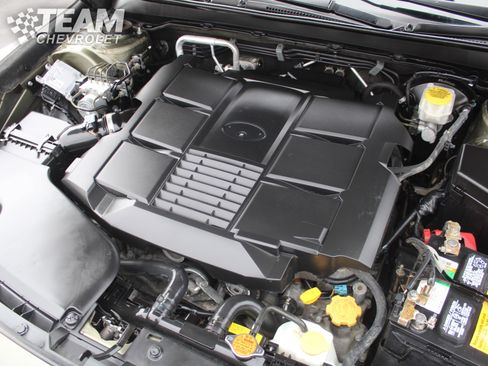 Used 2019 Subaru Outback 3.6R Touring w/ Protection Package #1 image 31