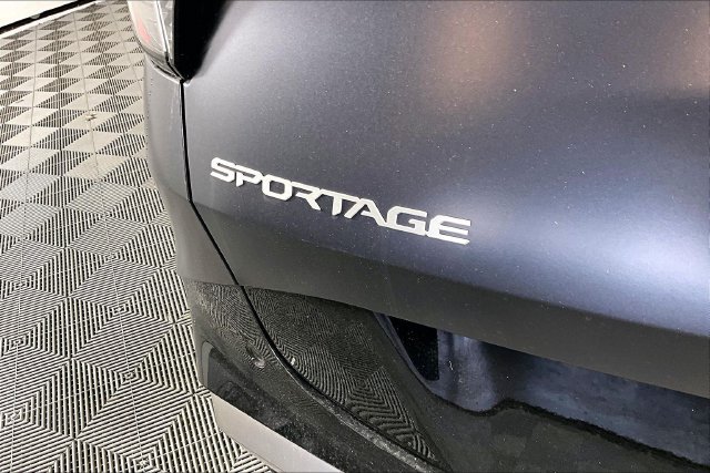 New 2026 Kia Sportage SX FWD image 10