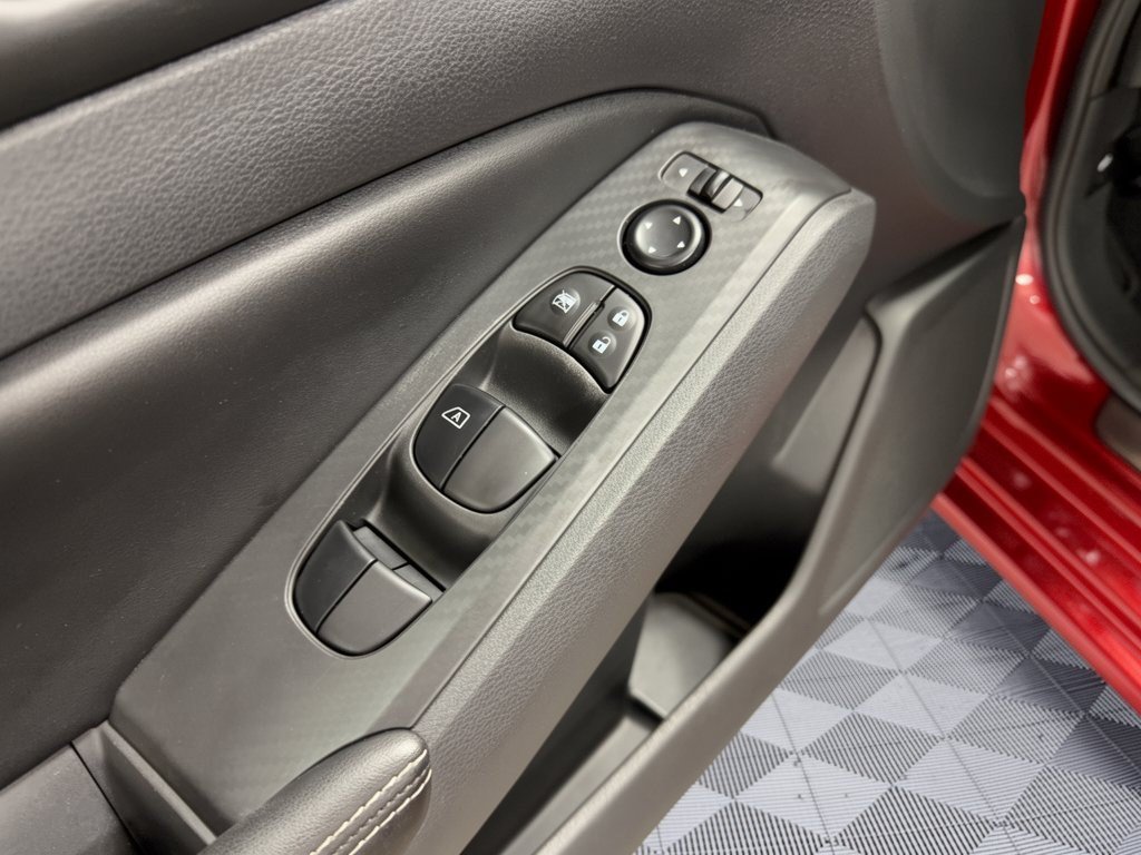 Used 2025 Nissan Altima 2.5 SV w/ SV Special Edition Package FWD image 15