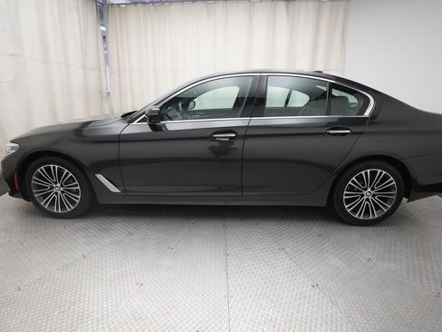 Used 2017 BMW 530i xDrive AWD/4WD image 25