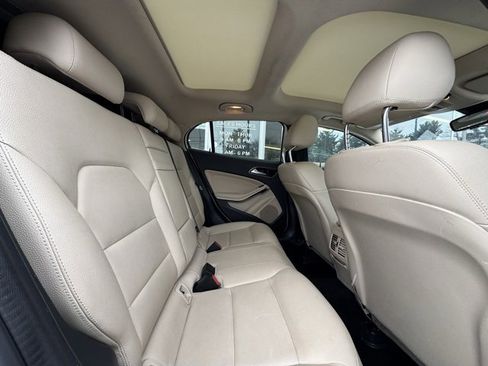 Used 2018 Mercedes-Benz GLA 250 GLA 250 image 15