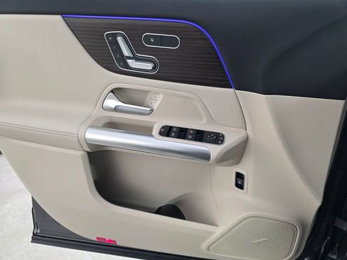 New 2026 Mercedes-Benz GLA 250 4MATIC image 16