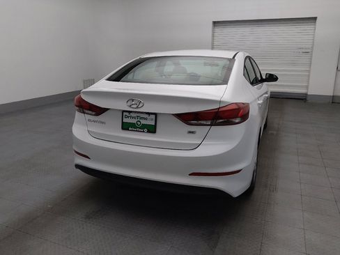 Used 2018 Hyundai Elantra SE FWD image 7