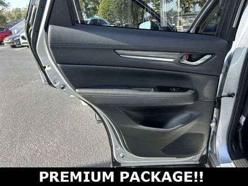 Used 2023 MAZDA CX-5 AWD 2.5 S w/ Premium Package image 12