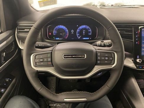 New 2026 Jeep Grand Wagoneer 4WD image 19