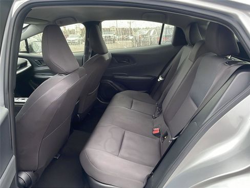 Used 2024 Toyota Prius LE image 18