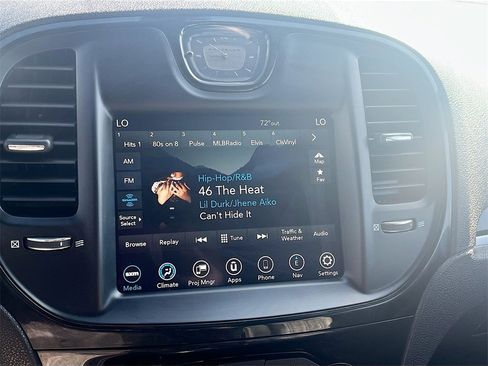 Used 2022 Chrysler 300 S image 15