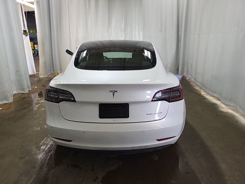 Used 2020 Tesla Model 3 Long Range AWD/4WD image 4