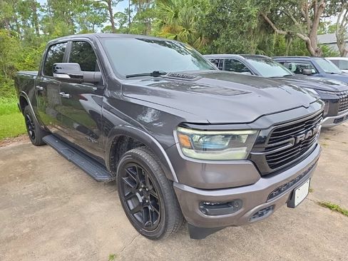 Used 2022 RAM 1500 Laramie AWD/4WD image 5