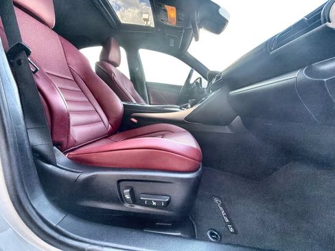 Used 2018 Lexus IS 350 F Sport RWD image 29