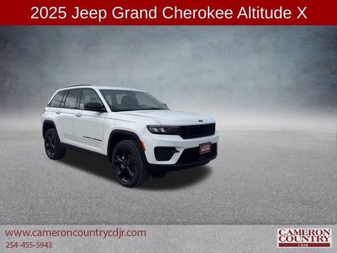 New 2025 Jeep Grand Cherokee Altitude image 1