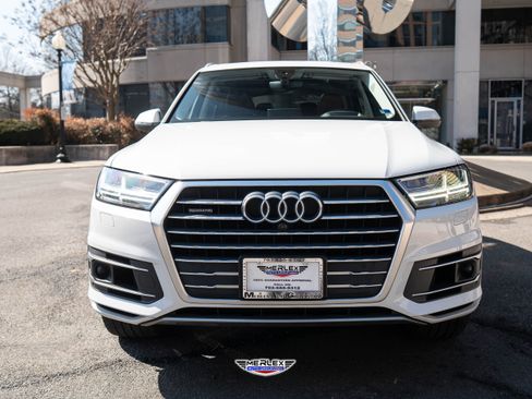 Used 2018 Audi Q7 3.0T Prestige image 2