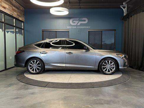 Used 2023 Acura Integra Base image 2