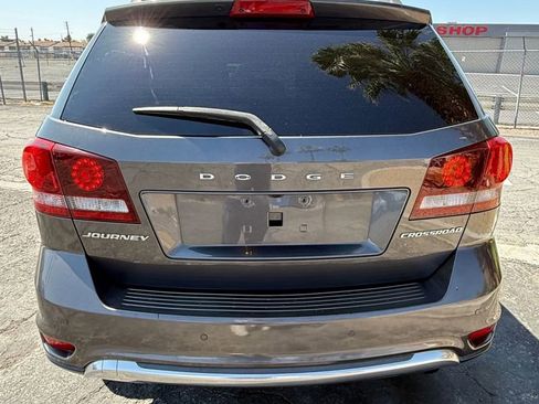 Used 2016 Dodge Journey Crossroad image 4
