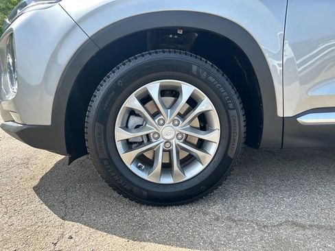 Used 2020 Hyundai Santa Fe SEL FWD image 11
