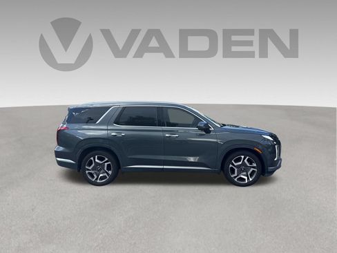 Used 2023 Hyundai Palisade Limited FWD image 28