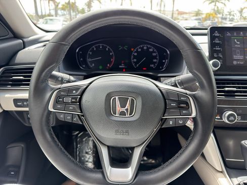 Used 2020 Honda Accord EX-L image 10