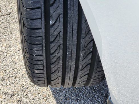 Used 2019 Honda Accord EX-L image 10