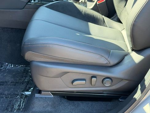 New 2026 Subaru Forester Touring image 9