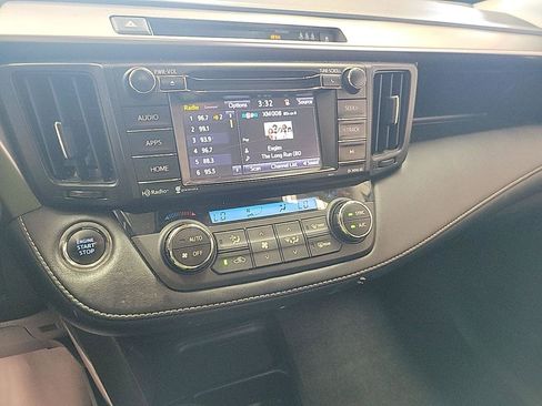 Used 2018 Toyota RAV4 XLE w/ Plus Extra Value Package AWD/4WD image 8