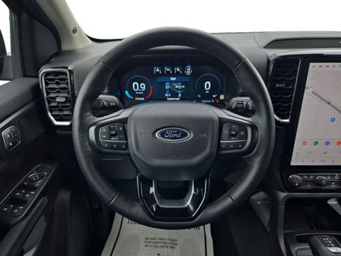 Used 2024 Ford Ranger Lariat w/ FX4 Off-Road Package AWD/4WD image 22