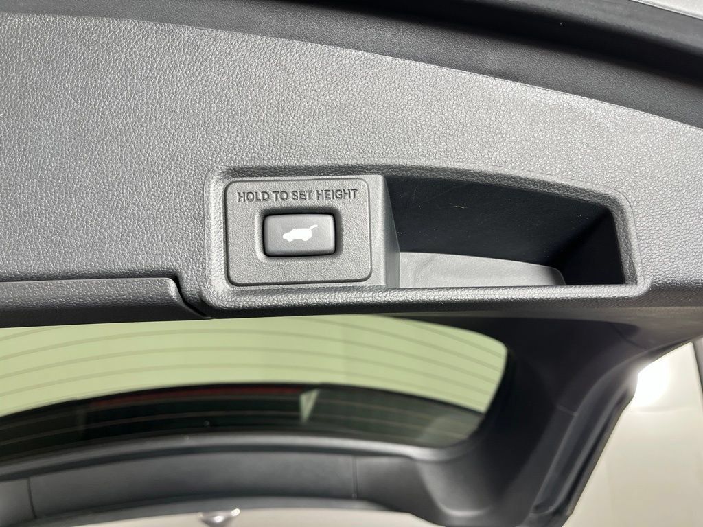 Certified 2021 Acura RDX w/ Technology Package AWD/4WD image 12