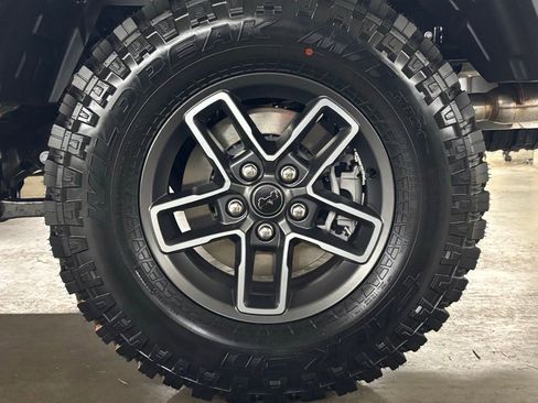 New 2026 Jeep Gladiator Mojave image 9