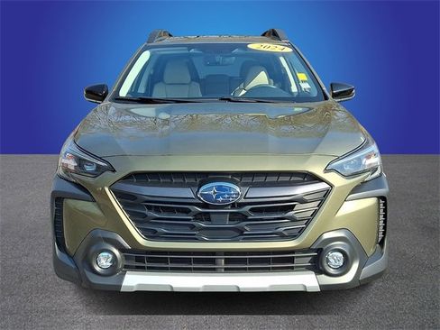 Used 2024 Subaru Outback Limited image 2