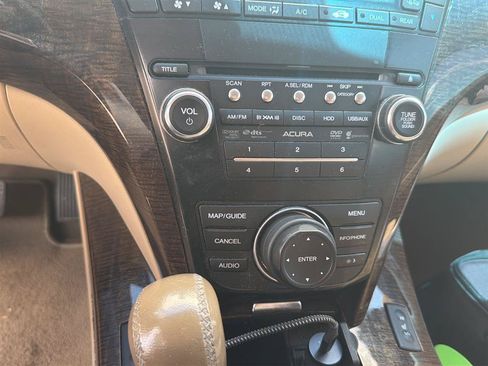 Used 2013 Acura MDX w/ Technology Package AWD/4WD image 25