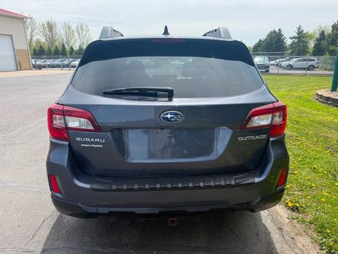 Used 2016 Subaru Outback 2.5i Premium AWD/4WD image 2