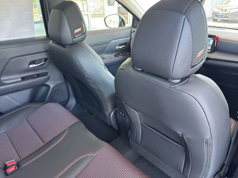 New 2026 Nissan Kicks SR w/ SR Premium Package FWD image 22