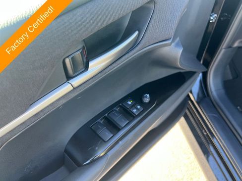 Used 2025 Toyota Camry LE image 10