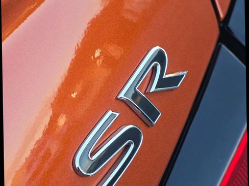 Used 2022 Nissan Altima 2.5 SR image 8