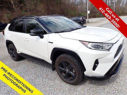 Certified 2020 Toyota RAV4 XSE image 1