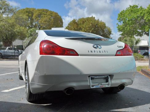 Used 2014 INFINITI Q60 Journey w/ Premium Package RWD image 12