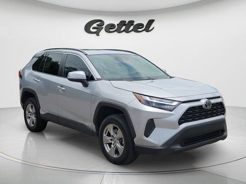 Certified 2024 Toyota RAV4 XLE w/ Convenience Package FWD image 5