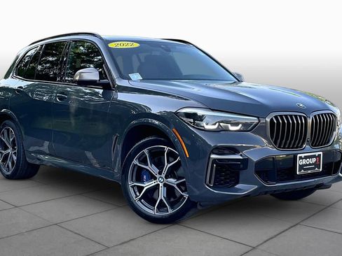 Used 2022 BMW X5 M50i w/ Parking Assistance Package AWD/4WD image 2