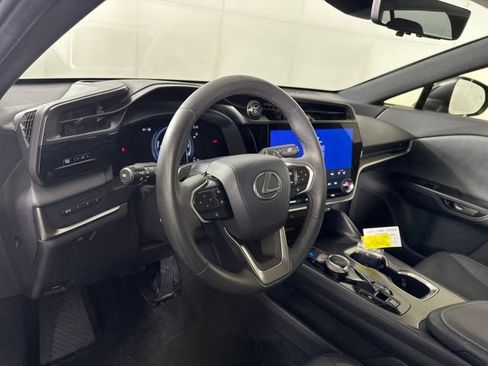 Used 2023 Lexus RZ 450e Premium image 13