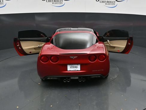 Used 2005 Chevrolet Corvette Coupe w/ Preferred Equipment Group RWD image 35