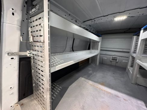 Used 2016 Ford Transit Connect XL image 26