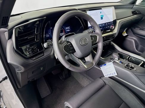 New 2026 Lexus TX 350 AWD image 9