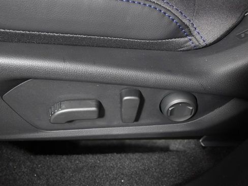 Used 2026 Subaru Forester Premium AWD/4WD image 14