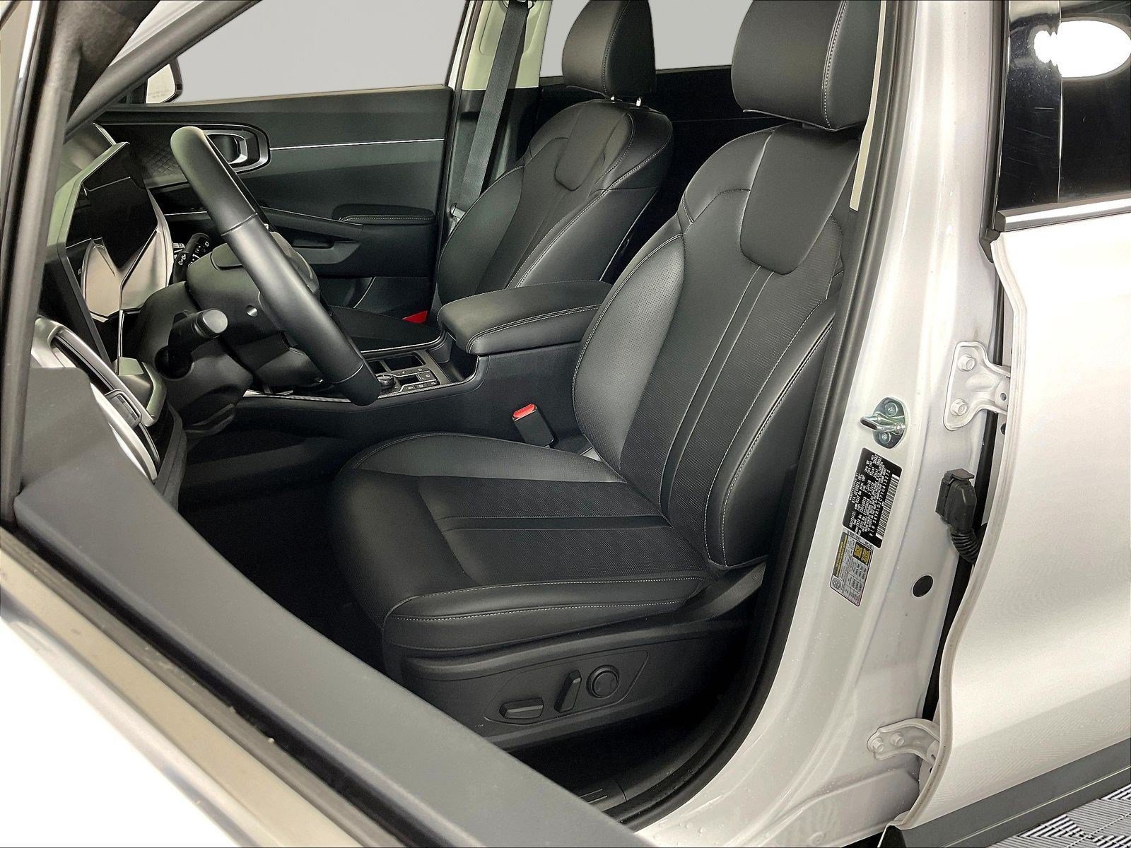 Used 2026 Kia Sorento S AWD/4WD image 21